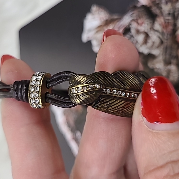 Feather Bracelet Bronze Brown Crystal Bohemian Western Lightweight Everyday Fun - Picture 4 of 6